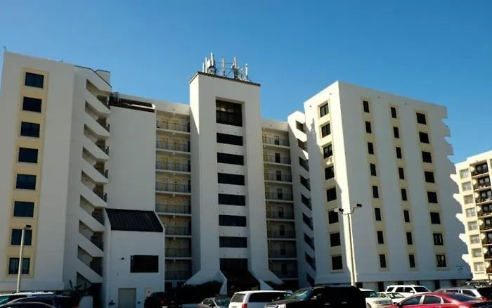 Island Winds East: Renovated Beachfront Near Hangout Holiday home Gulf Shores